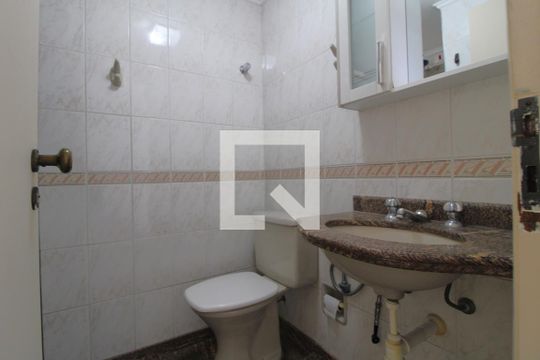 Banheiro de apartamento para alugar com 3 quartos, 90m² em Parque Residencial Julia, São Paulo