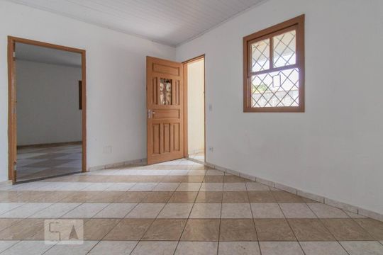 Casa para alugar com 1 quarto, 70m² em Parque Ramos Freitas, São Paulo