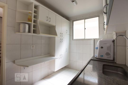 Cozinha de apartamento para alugar com 2 quartos, 103m² em Presidente Médici, Ribeirão Preto