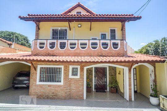 Fachada de casa à venda com 4 quartos, 400m² em Penha de França, São Paulo