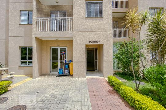 Fachada do bloco de apartamento para alugar com 2 quartos, 48m² em Vila Moreira, São Paulo