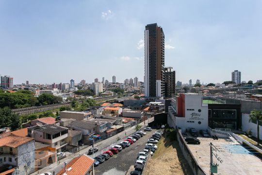 Vista do Quarto 2 de apartamento para alugar com 2 quartos, 50m² em Vila Esperança, São Paulo