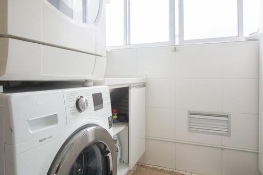 Área de Serviço de apartamento para alugar com 2 quartos, 105m² em Cidade Monções, São Paulo