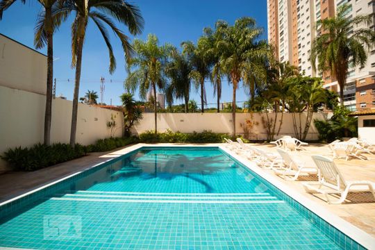 Área comum - Piscina de apartamento à venda com 3 quartos, 230m² em Cambuí, Campinas