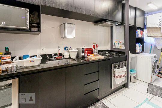Cozinha de apartamento à venda com 1 quarto, 73m² em Cerqueira César, São Paulo