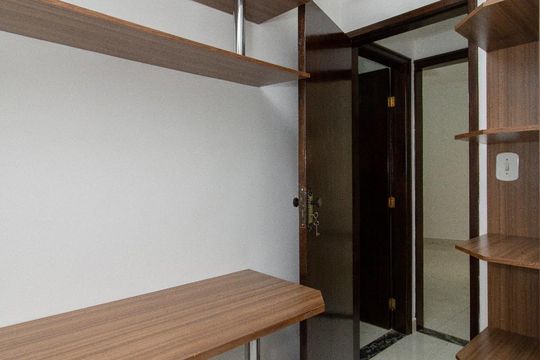 Escritório de apartamento para alugar com 3 quartos, 105m² em Vila da Penha, Rio de Janeiro