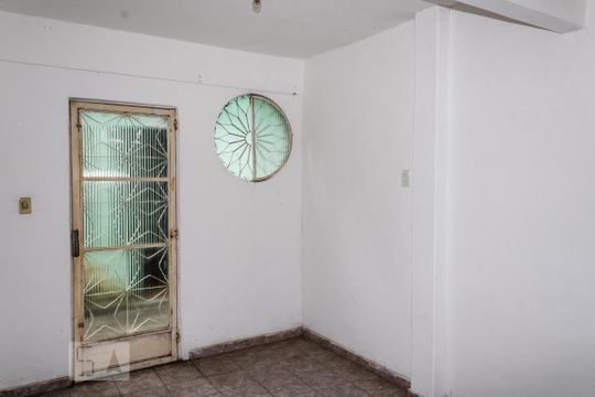 Casa para alugar com 1 quarto, 55m² em Campo Grande, Rio de Janeiro