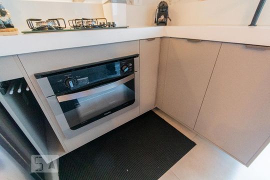 Cozinha de apartamento à venda com 3 quartos, 85m² em Jardim Sílvia, Santo André
