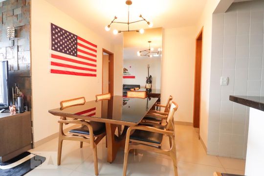 Sala de apartamento para alugar com 2 quartos, 88m² em Jardim Bela Vista, Aparecida de Goiânia