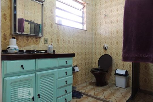 Banheiro Social de casa à venda com 4 quartos, 450m² em Anil, Rio de Janeiro
