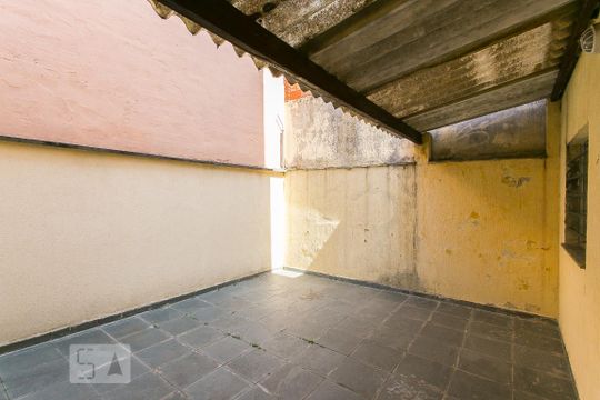 Quintal de casa à venda com 3 quartos, 280m² em Jardim Textil, São Paulo