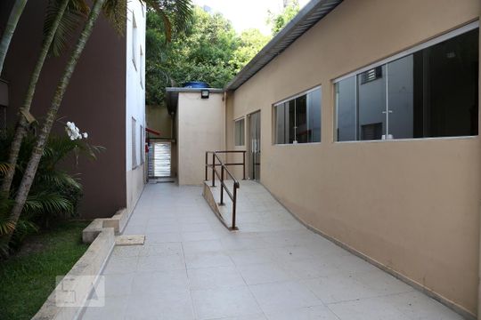 Área Externa de apartamento à venda com 2 quartos, 54m² em Parque Reboucas, São Paulo