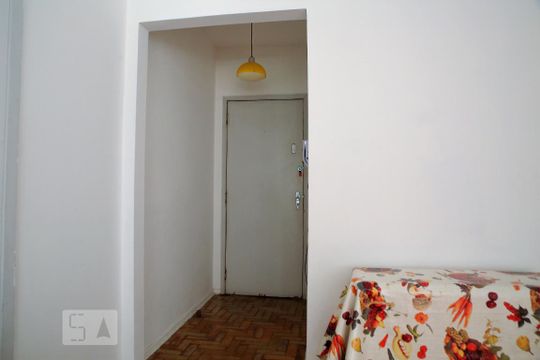 Sala de apartamento para alugar com 1 quarto, 53m² em Guilhermina, Praia Grande
