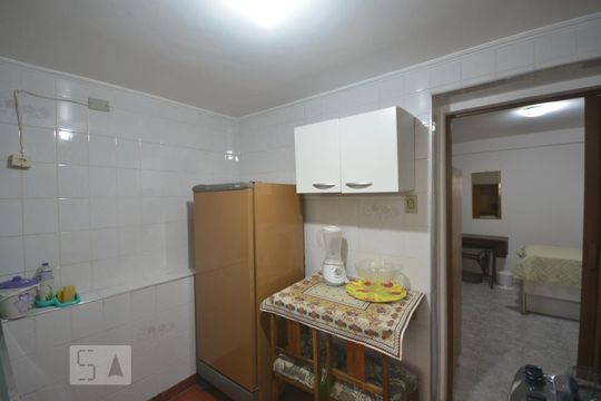 Cozinha de casa à venda com 1 quarto, 50m² em Cambuci, São Paulo