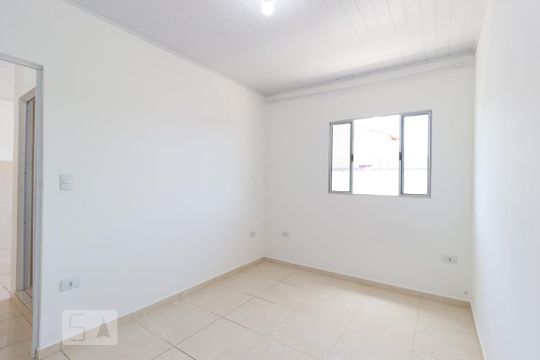 Casa para alugar com 1 quarto, 35m² em Vila Gustavo, São Paulo