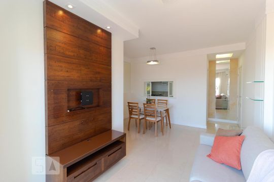 Salas de apartamento para alugar com 3 quartos, 73m² em Mansões Santo Antônio, Campinas