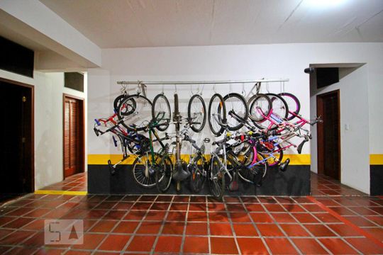 Área Comum - Bicicletário  de apartamento à venda com 4 quartos, 195m² em Vila Assunção, Santo André