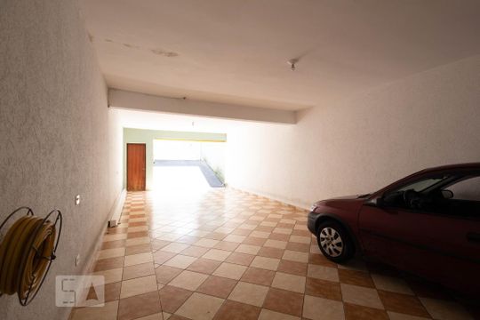 Garagem de casa à venda com 3 quartos, 350m² em Bela Vista, Osasco