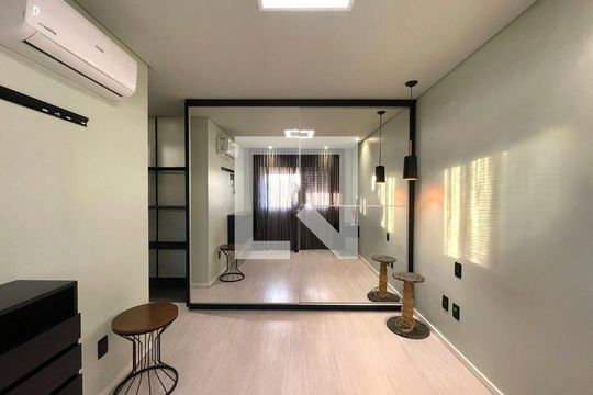 Quarto de apartamento à venda com 1 quarto, 65m² em Vila Rosa, Novo Hamburgo