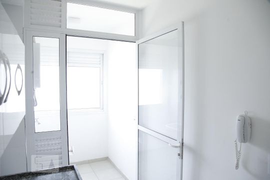 Cozinha de apartamento à venda com 2 quartos, 54m² em Vila Santa Clara, São Paulo