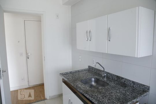 Cozinha de apartamento à venda com 2 quartos, 54m² em Vila Santa Clara, São Paulo