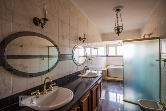 Banheiro da Suíte 1 de casa à venda com 5 quartos, 700m² em Parque Taquaral, Campinas