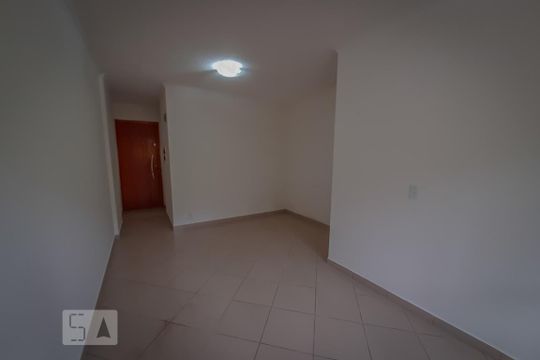 Sala de apartamento à venda com 3 quartos, 66m² em Cidade Líder, São Paulo
