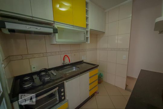 Cozinha de apartamento à venda com 3 quartos, 66m² em Cidade Líder, São Paulo