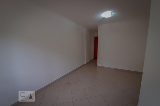 Sala de apartamento à venda com 3 quartos, 66m² em Cidade Líder, São Paulo