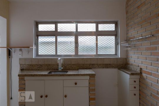 Cozinha de apartamento à venda com 2 quartos, 87m² em Lapa, São Paulo