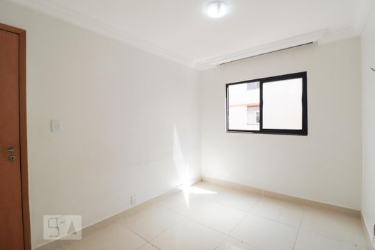 Quarto 1 de apartamento para alugar com 3 quartos, 84m² em Setor Urias Magalhães, Goiânia