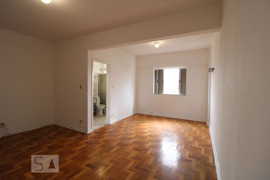 Sala e  dormitório de apartamento para alugar com 1 quarto, 40m² em Sumarezinho, São Paulo