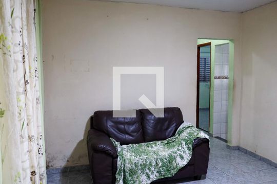 Sala 2 de casa à venda com 6 quartos, 576m² em Vila Osasco, Osasco