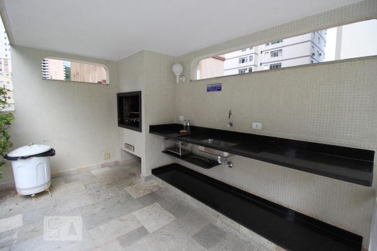 Área comum de apartamento para alugar com 4 quartos, 200m² em Praia das Astúrias, Guarujá