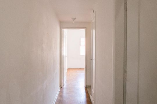 Corredor de casa à venda com 2 quartos, 108m² em Vila Gomes Cardim, São Paulo