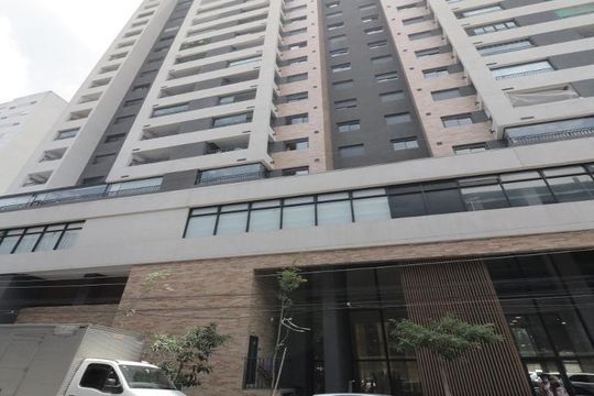 Fachada de apartamento para alugar com 1 quarto, 40m² em Brás, São Paulo