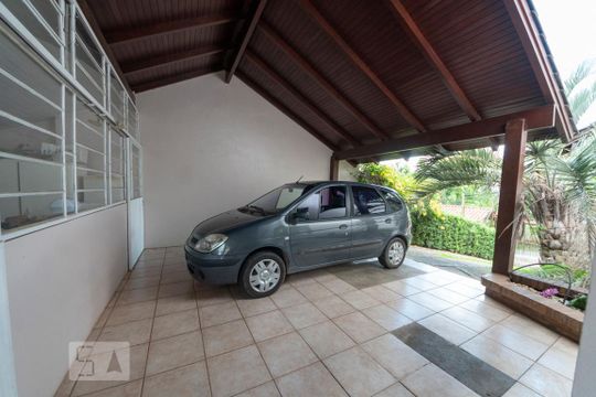Garagem de casa à venda com 4 quartos, 217m² em Feitoria, São Leopoldo