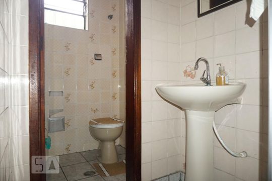 Lavabo de casa à venda com 2 quartos, 107m² em Vila Marieta, São Paulo