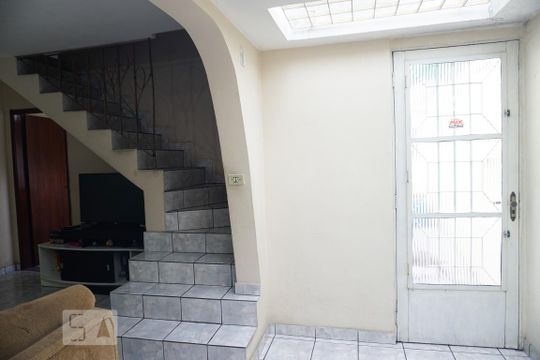 Sala de Estar de casa à venda com 2 quartos, 107m² em Vila Marieta, São Paulo