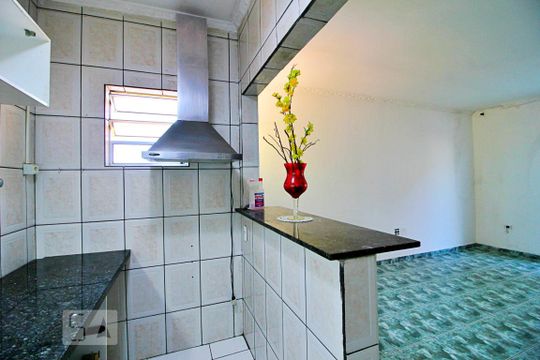 Cozinha de casa à venda com 2 quartos, 125m² em Jardim Rina, Santo André