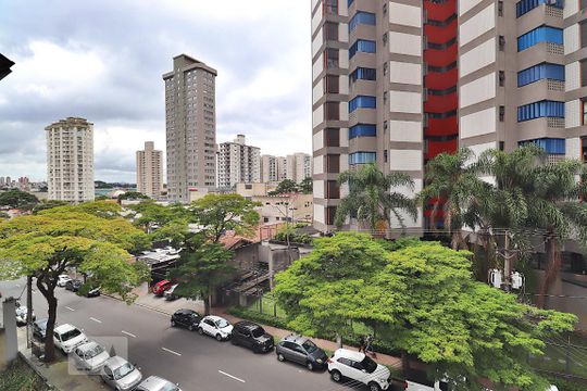 Vista do Quarto 2 de apartamento para alugar com 3 quartos, 156m² em Jardim, Santo André