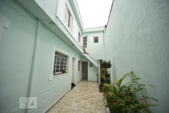 Quintal de casa à venda com 3 quartos, 300m² em Vila Gomes Cardim, São Paulo
