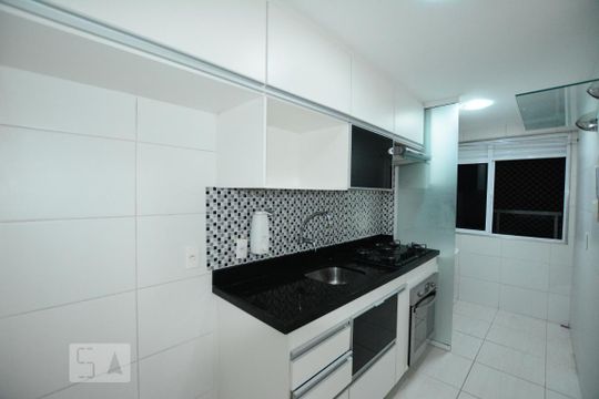 Cozinha de apartamento para alugar com 3 quartos, 65m² em Penha, Rio de Janeiro