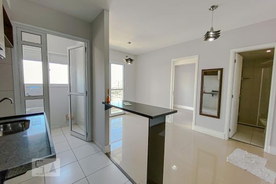 Cozinha de apartamento para alugar com 1 quarto, 40m² em Mooca, São Paulo