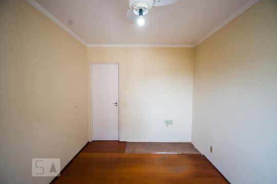 Quarto 2 de apartamento à venda com 4 quartos, 132m² em Centro, Campinas