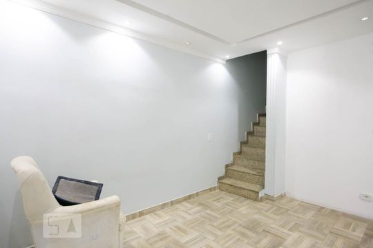 Sala de casa à venda com 3 quartos, 175m² em Itaquera, São Paulo