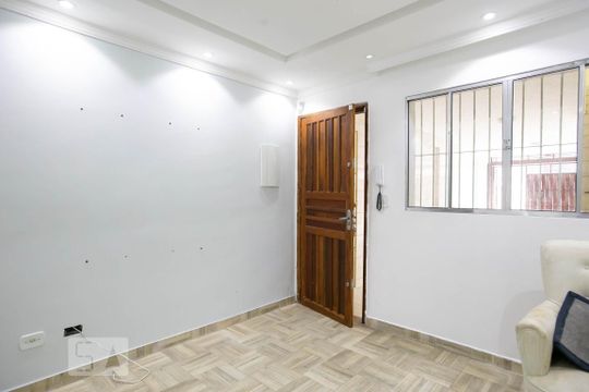 Sala de casa à venda com 3 quartos, 175m² em Itaquera, São Paulo