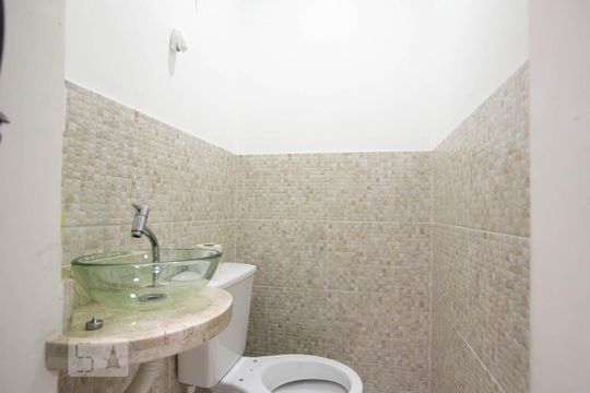 Lavabo de casa à venda com 3 quartos, 175m² em Itaquera, São Paulo