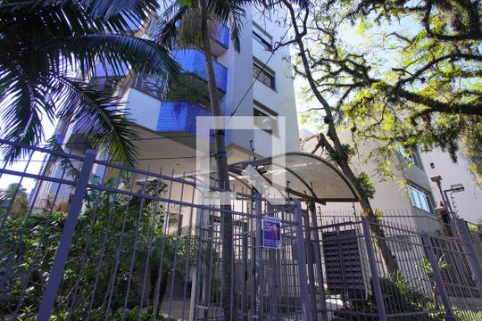 Fachada de apartamento para alugar com 3 quartos, 101m² em São João, Porto Alegre