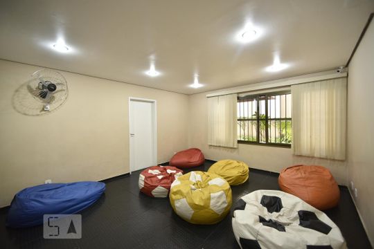 Área comum - espaço teen de apartamento para alugar com 3 quartos, 61m² em Vila Esperança, São Paulo